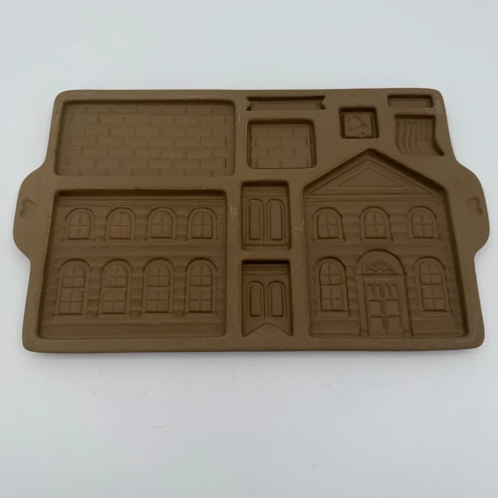 Vtg Pampered Chef #1805 School Post Office Gingerbread House Stoneware Mold